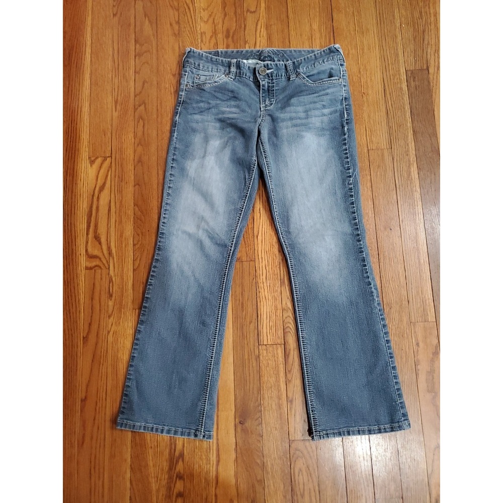 Maurices Womens Straight Leg Jeans Blue Medium Dark Wash Stretch Size 9/10 SHORT
